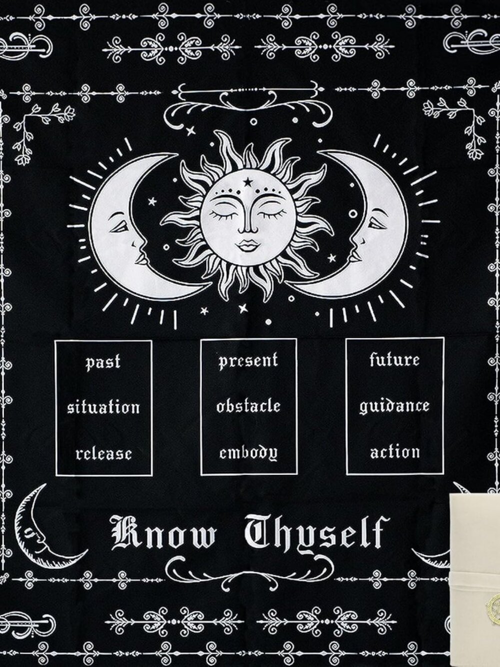 Tarot Altar Cloth Tarot Mat for Reading with Tarot Card BagLayout